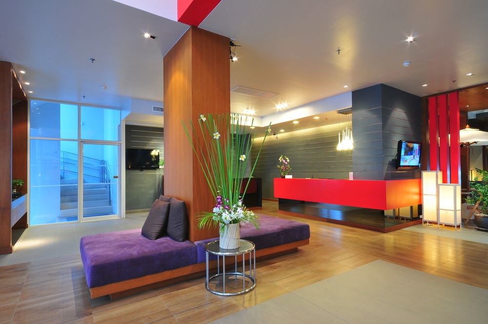 Ashlee Heights Hotel Patong Esterno foto